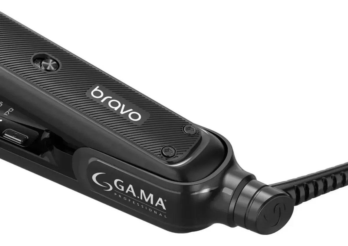 Prancha para Cabelo GAMA HS Bravo LED PTC Black Silk BVT - 250°C - Bivolt - Preto